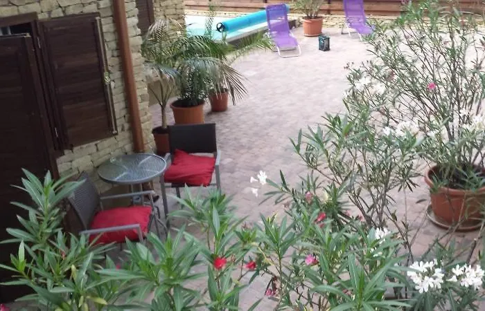 Vilă Home- 2 *